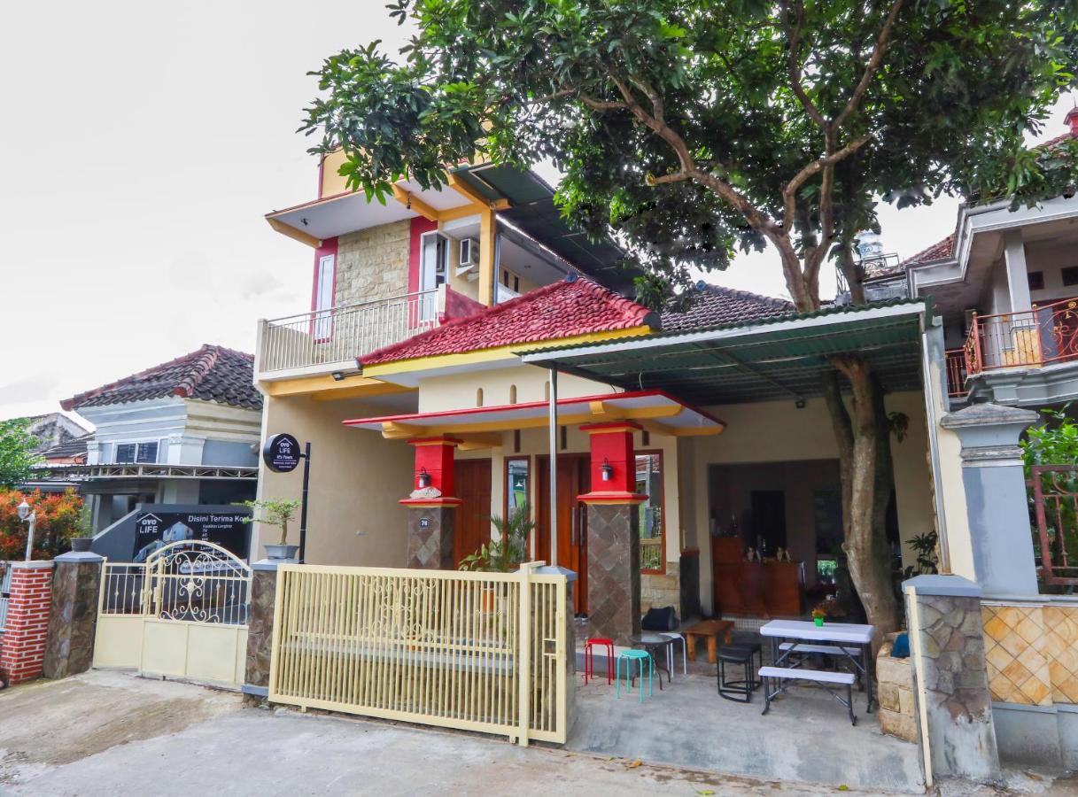 Oyo Life 3064 Mahameru Kost Putra Jembel المظهر الخارجي الصورة