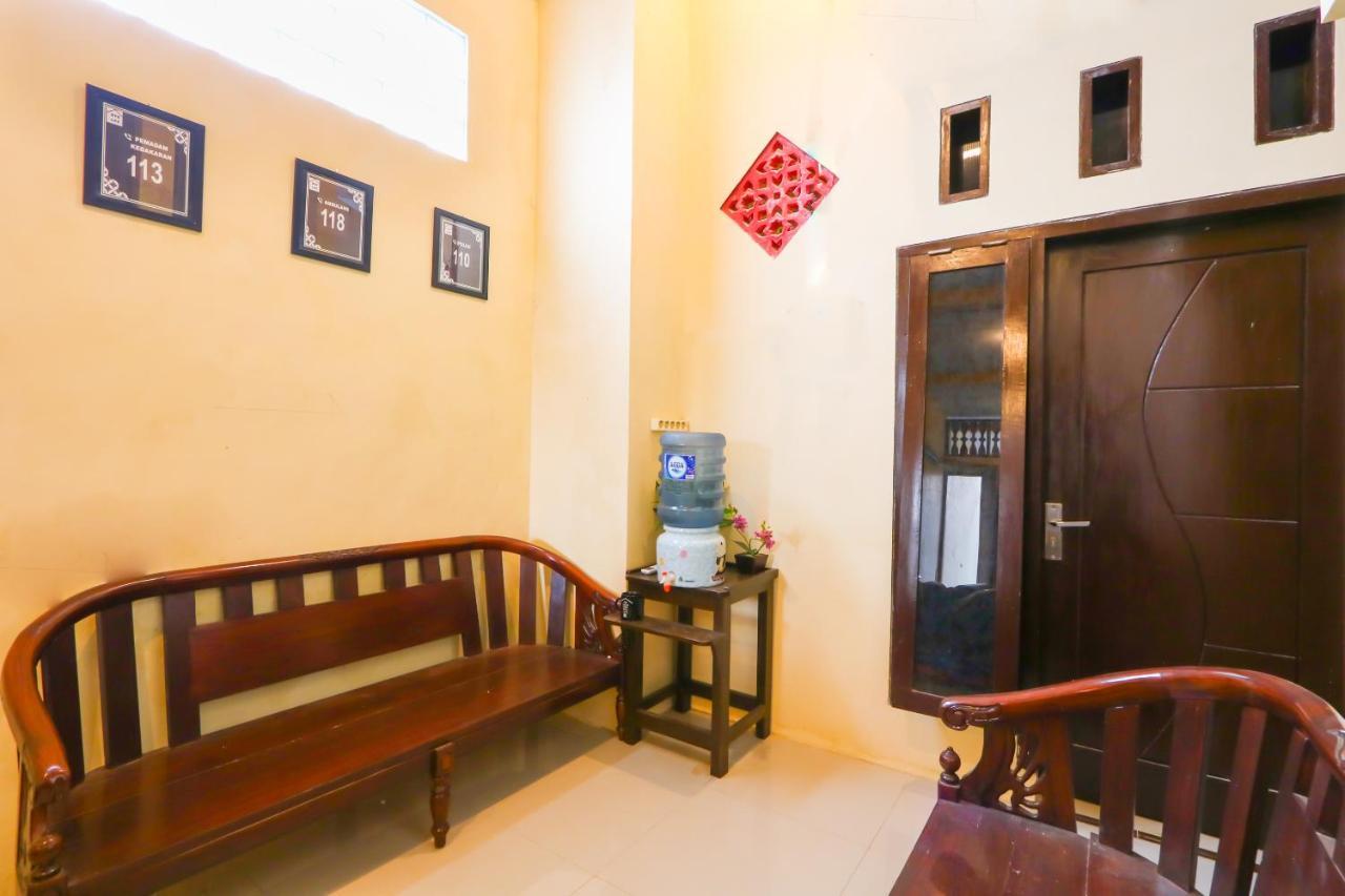 Oyo Life 3064 Mahameru Kost Putra Jembel المظهر الخارجي الصورة